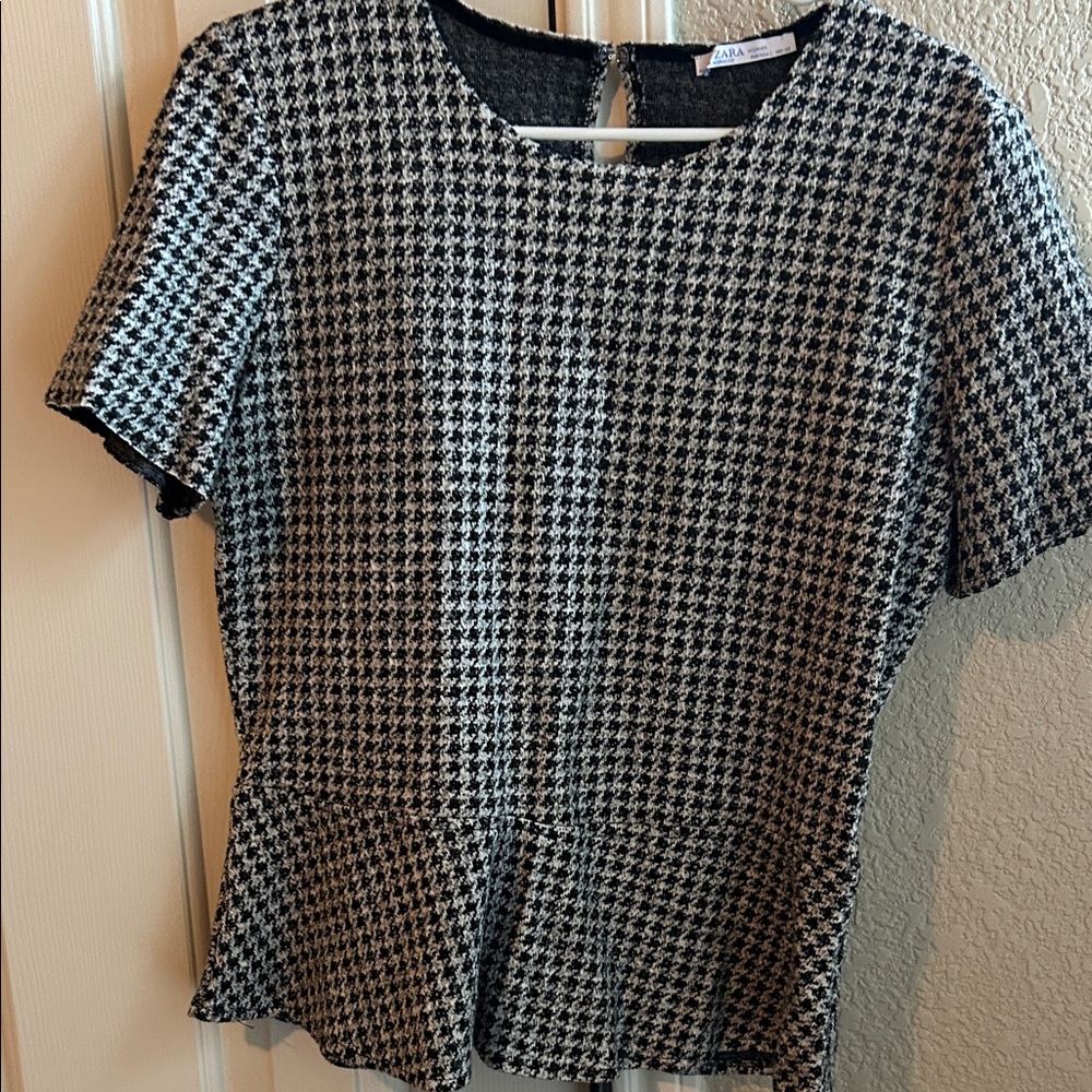 Zara Monochrome Houndstooth Blouse